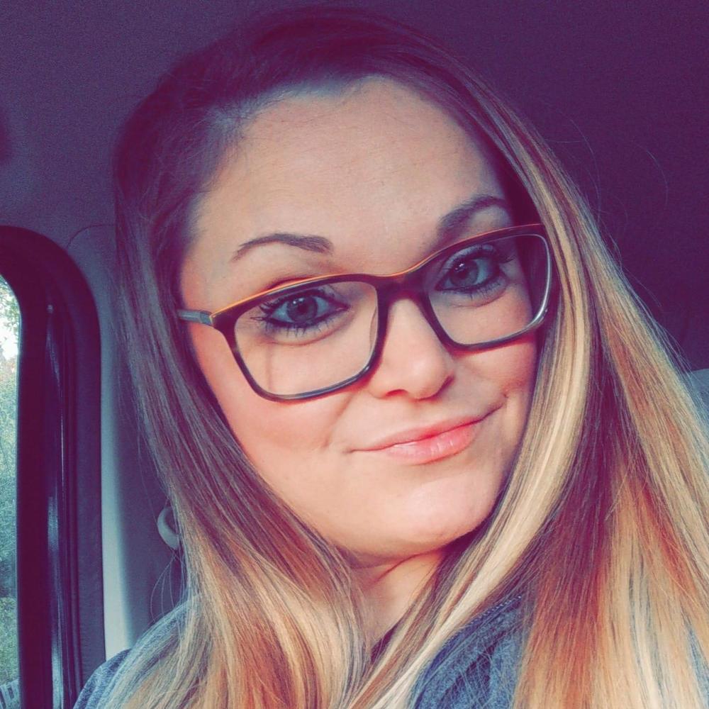 Meet your Posher, Amanda